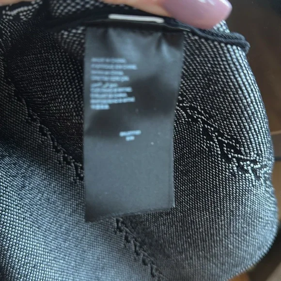 Bebe- size XS, fit tank top style top w/ flare mini bottom - Picture 9 of 9